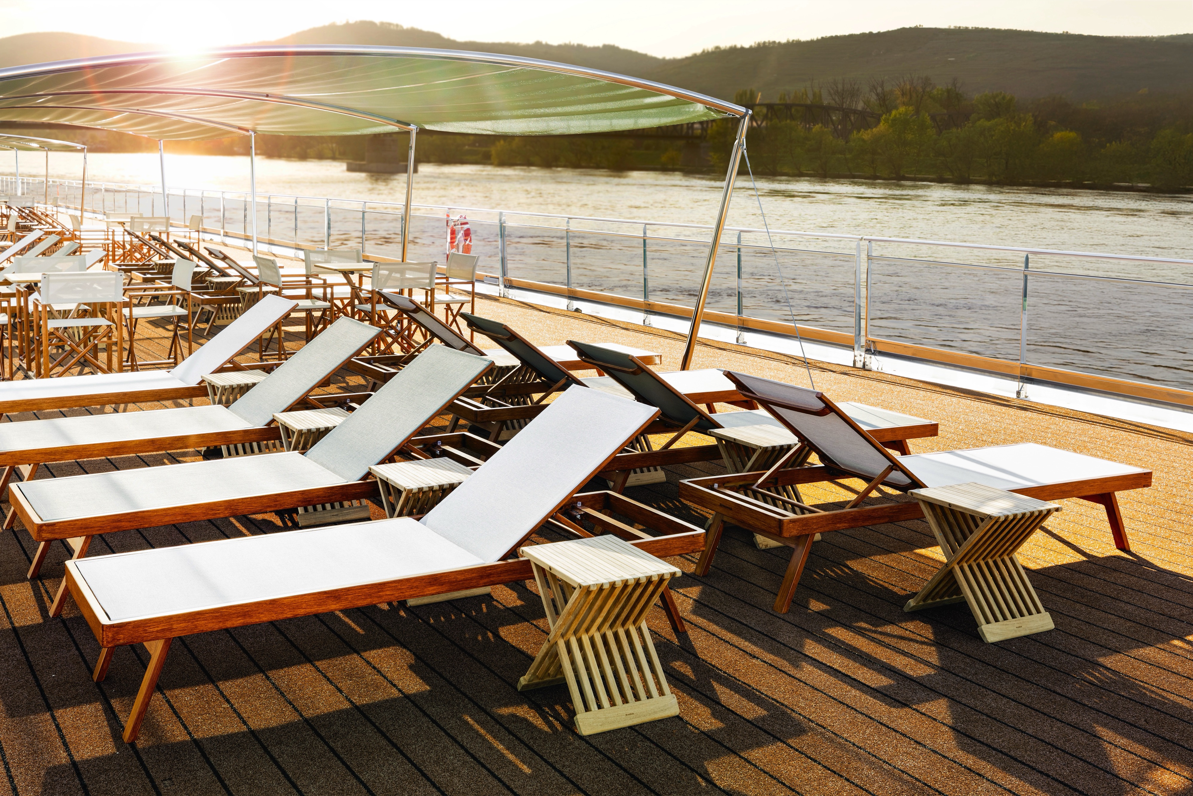 S.S. Emilie - Sun Deck